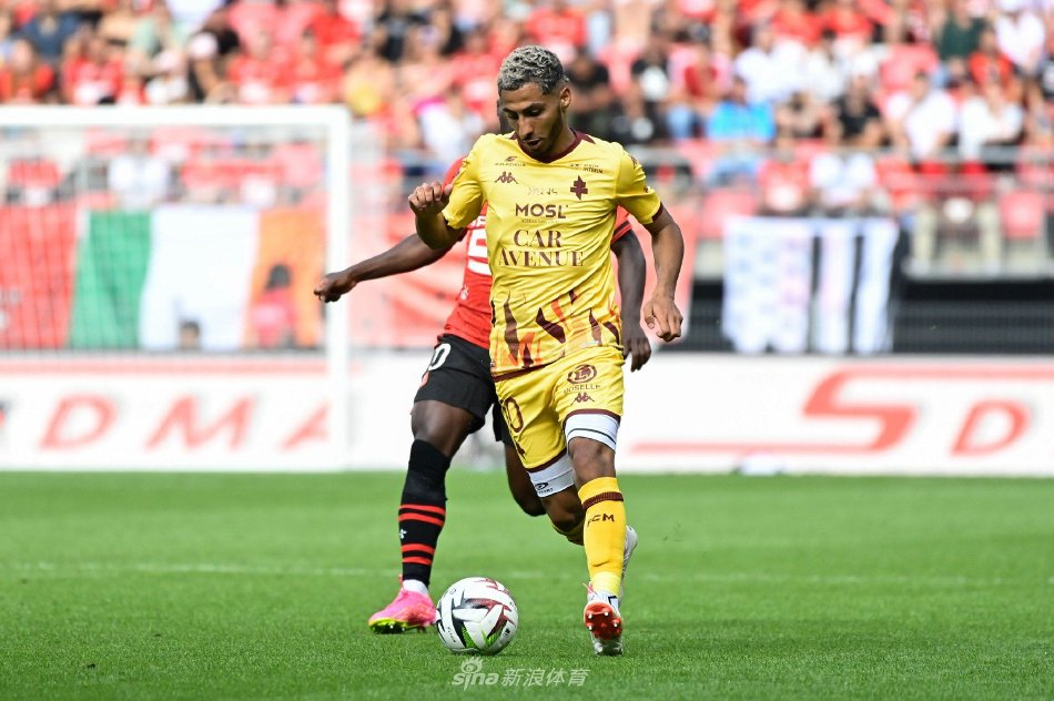 在上场前都 在上场前都