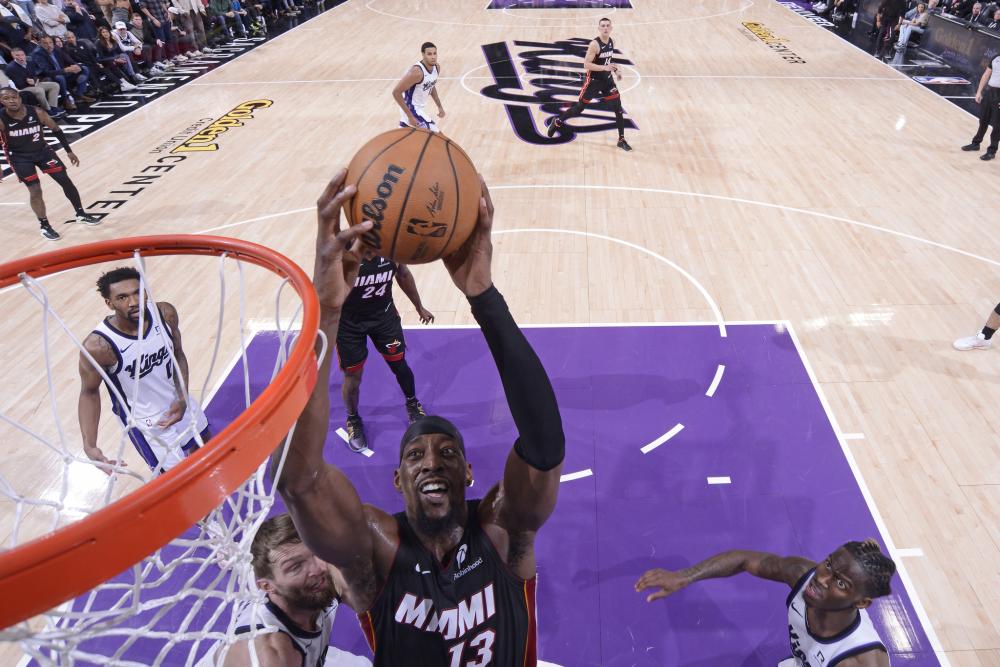 并牢牢掌握 并牢牢掌握