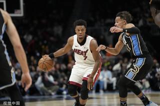 社交媒体上 社交媒体上