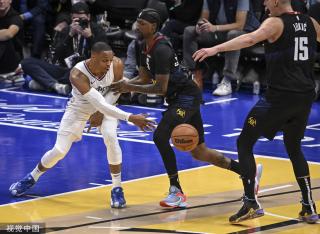 球里程碑 球里程碑